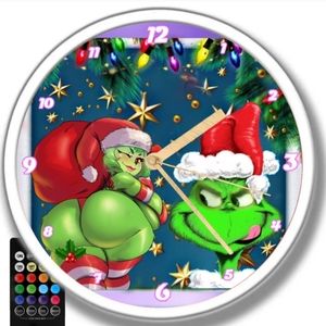 Grinch has an awful naughty idea clock
